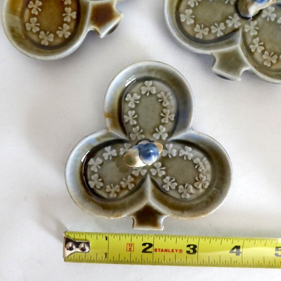 VINTAGE IRELAND IRISH WADE PORCELAIN SHAMROCK LEPRECHAUN ASHTRAY TRINKET DISHES - Picture 3 of 12